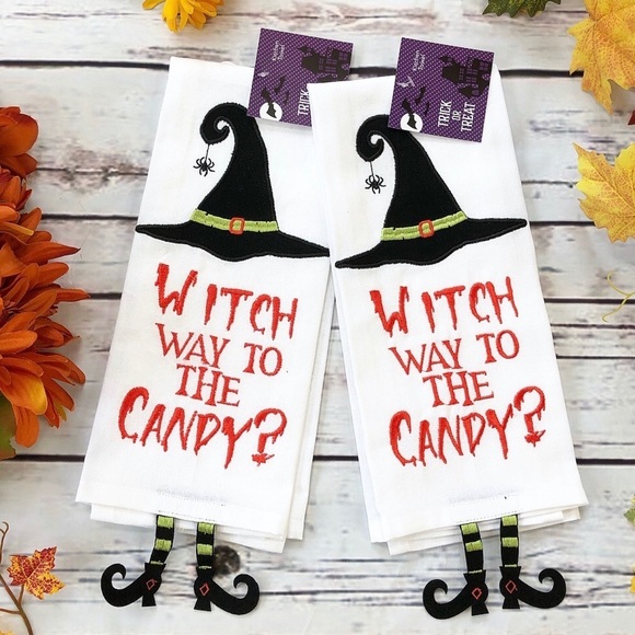 KITCHEN Towels Set of 2 Embroidered. - Picture 5 of 5